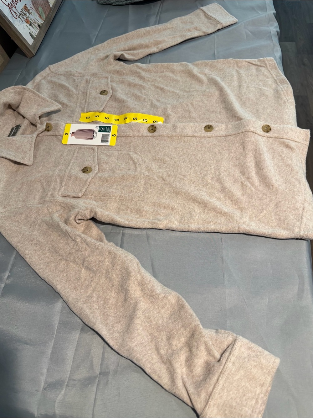 Uniqlo Tan shirt with Button Flap Pocket